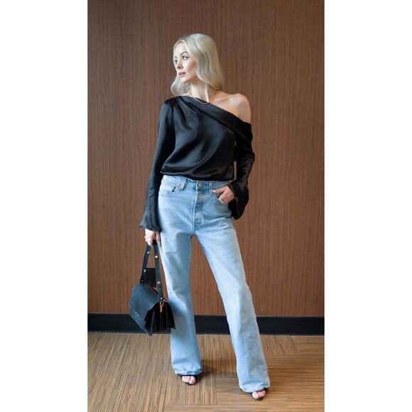 NWOT Valeria Silk Black Long Sleeve Off The Shoulder Top - Picture 1 of 5